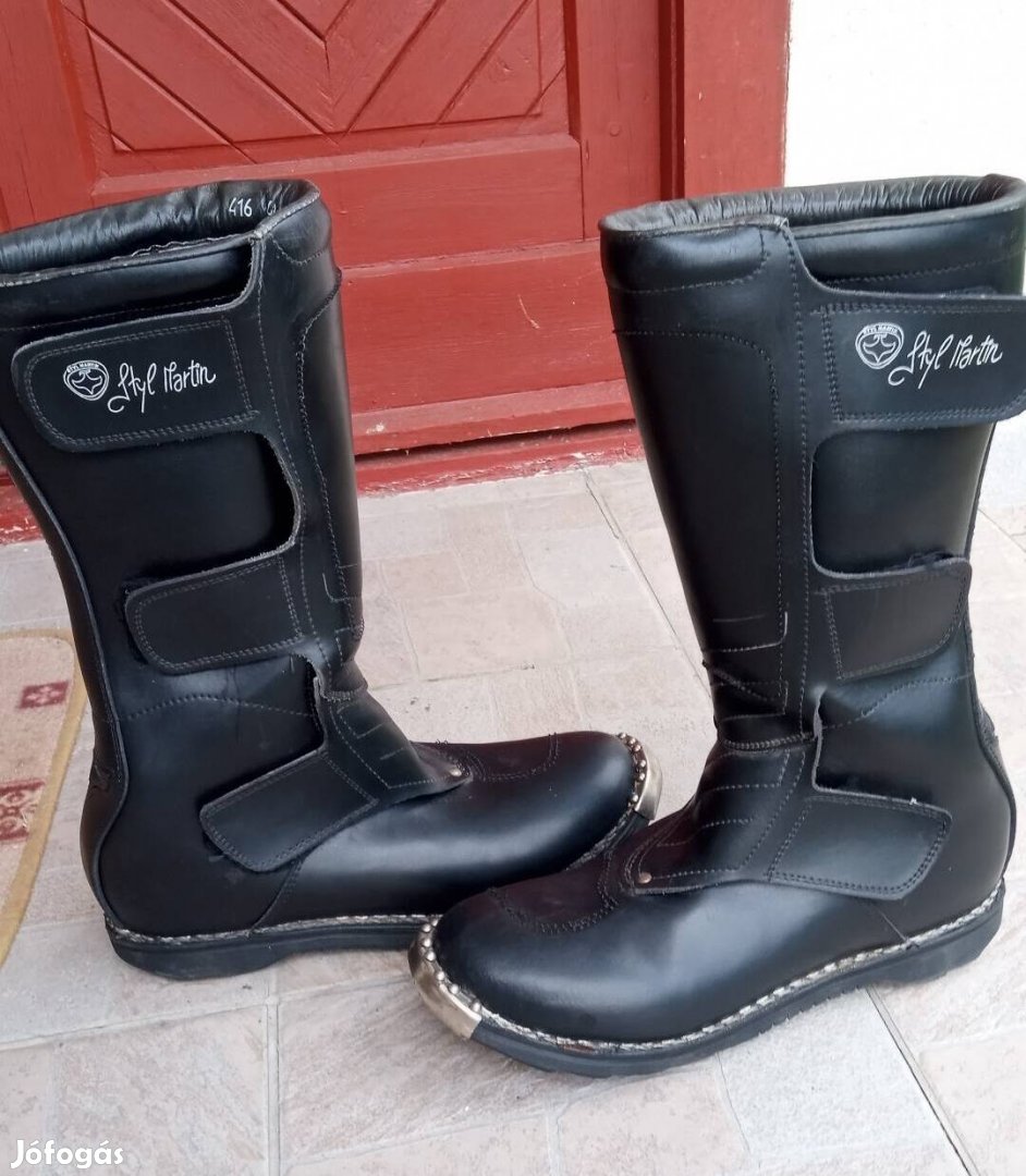 Motoros túrabakancs 46-47