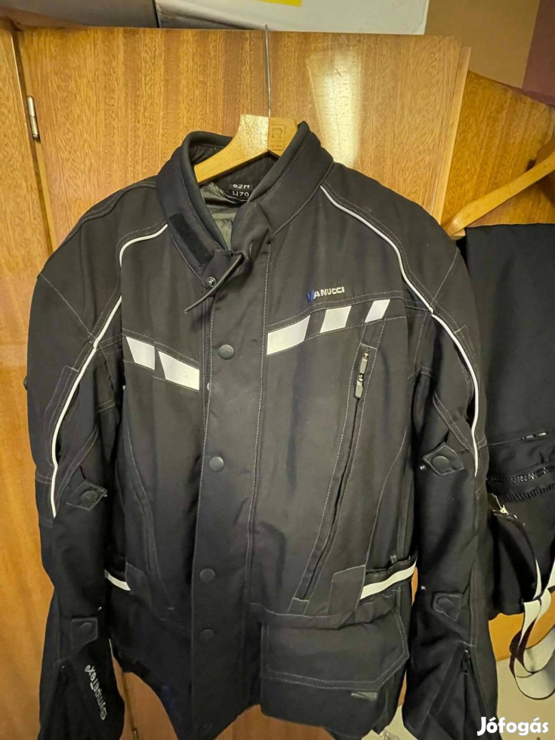 Motorosruha Vanucci vízhatlan