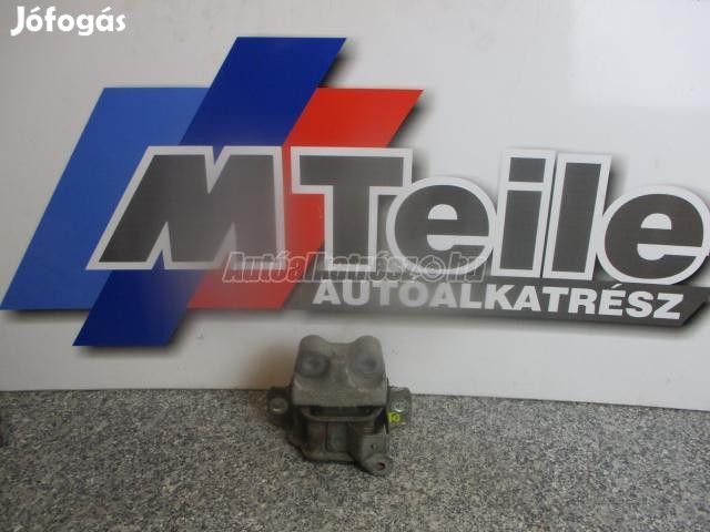 Motortartó bak - fiat grande punto