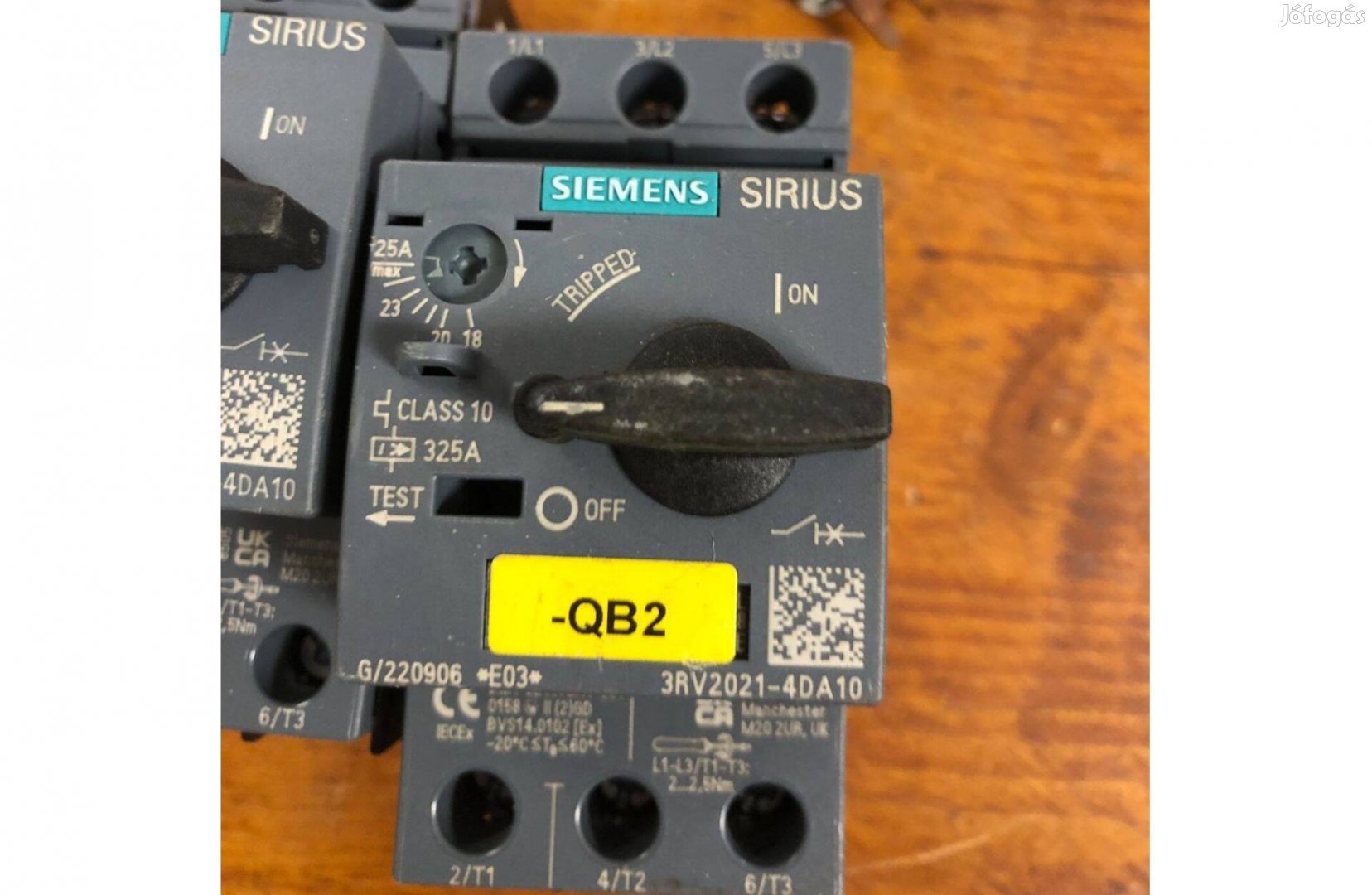 Motorvédő kapcsoló