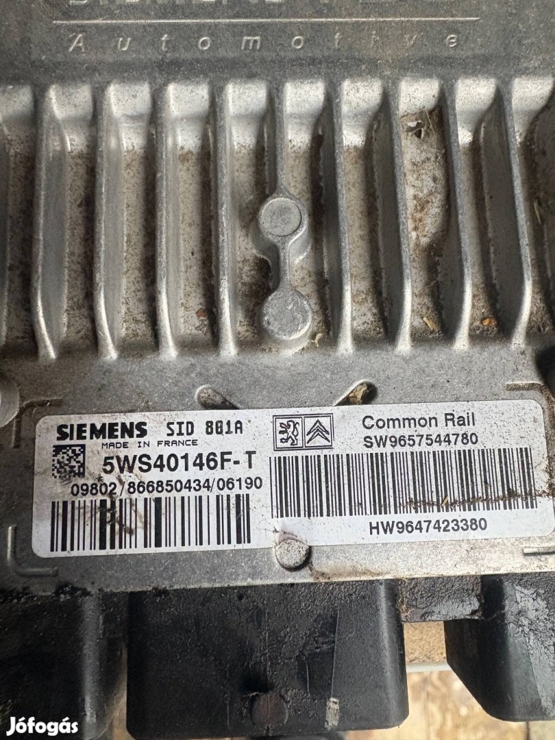 Motorvezerlő SID 801A 5WS40146F-T 9657544780