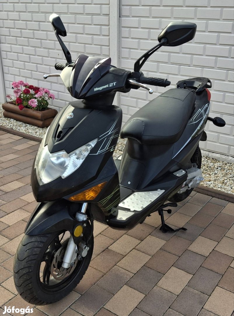 Motowell Magnet 50 Megkímélt 7400km