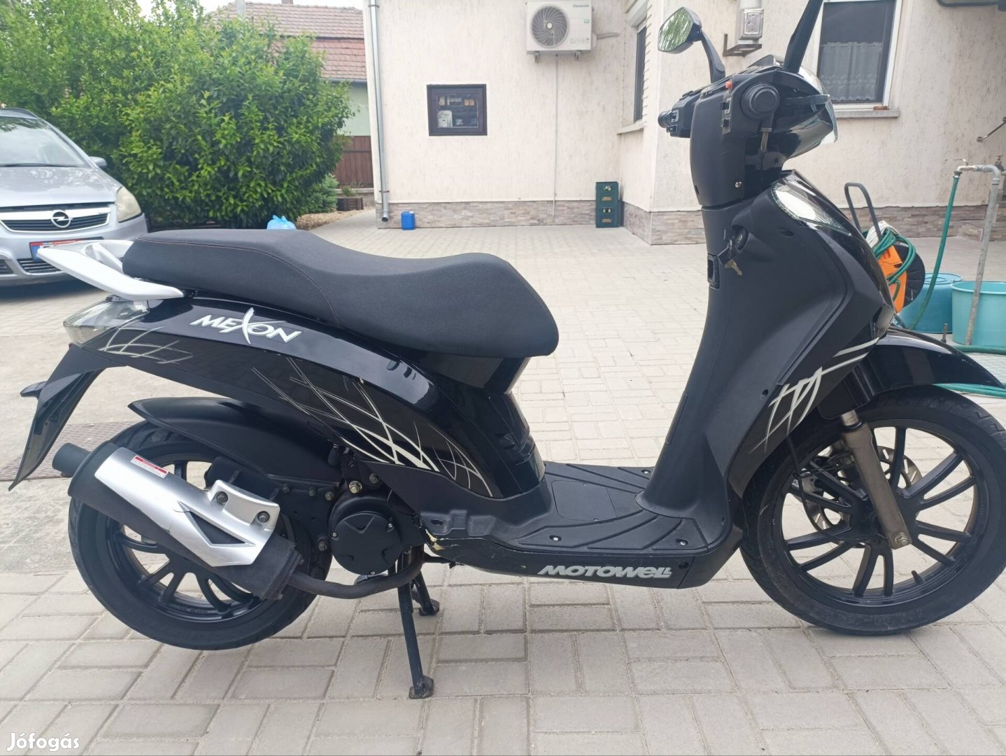 Motowell Mexon 2T robogó 