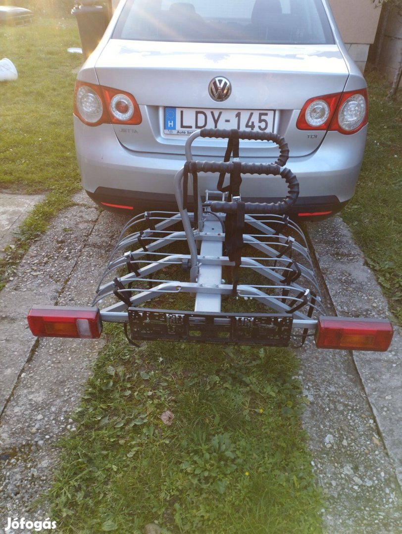 Mottez 4 es kerékpártartó kerékpárszállító 70kg teherbírás