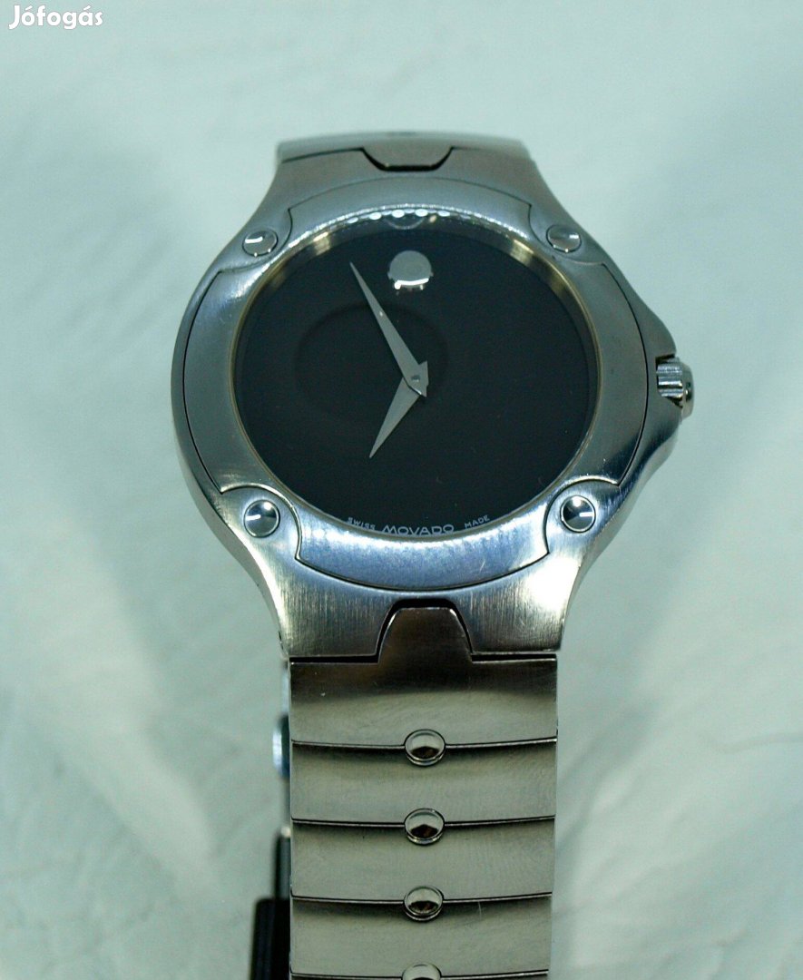 Movado Sports Edition eladó