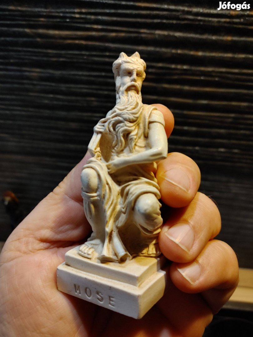 Mózes szobor asztaldísz