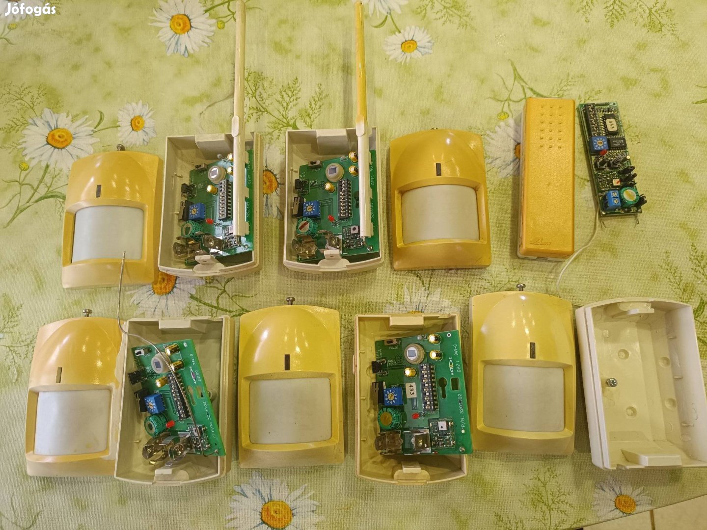 Mozgásérzékelők riasztóhoz régebbi típusúak- használt, egyben eladó