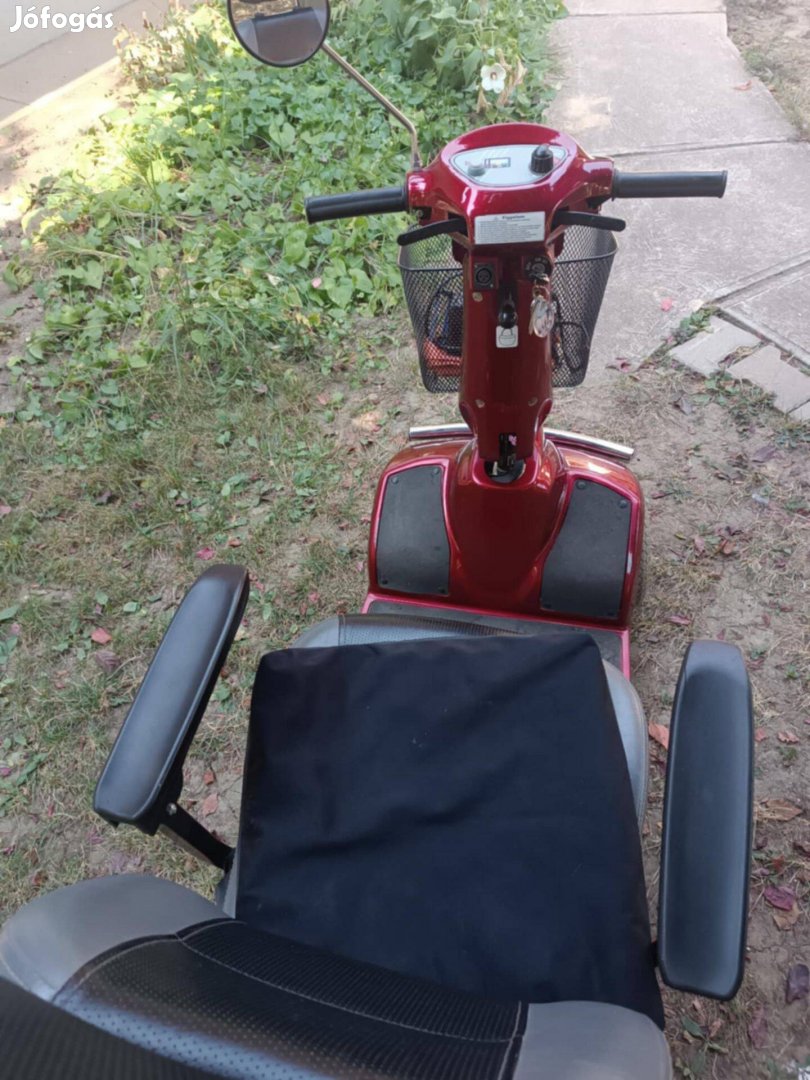 Mozgáskorlátozott moped eladó