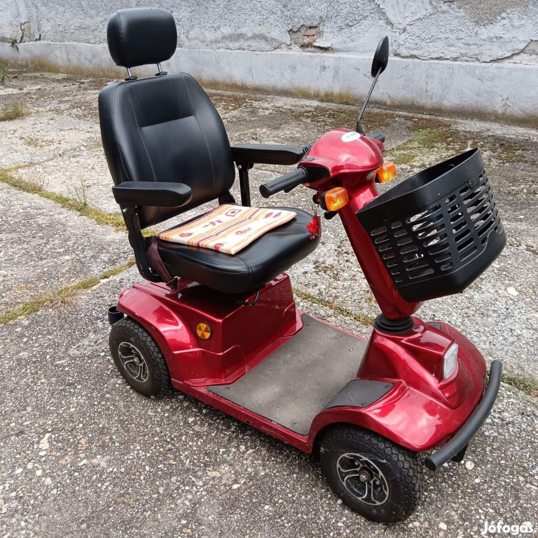 Mozgássérült elektromos moped