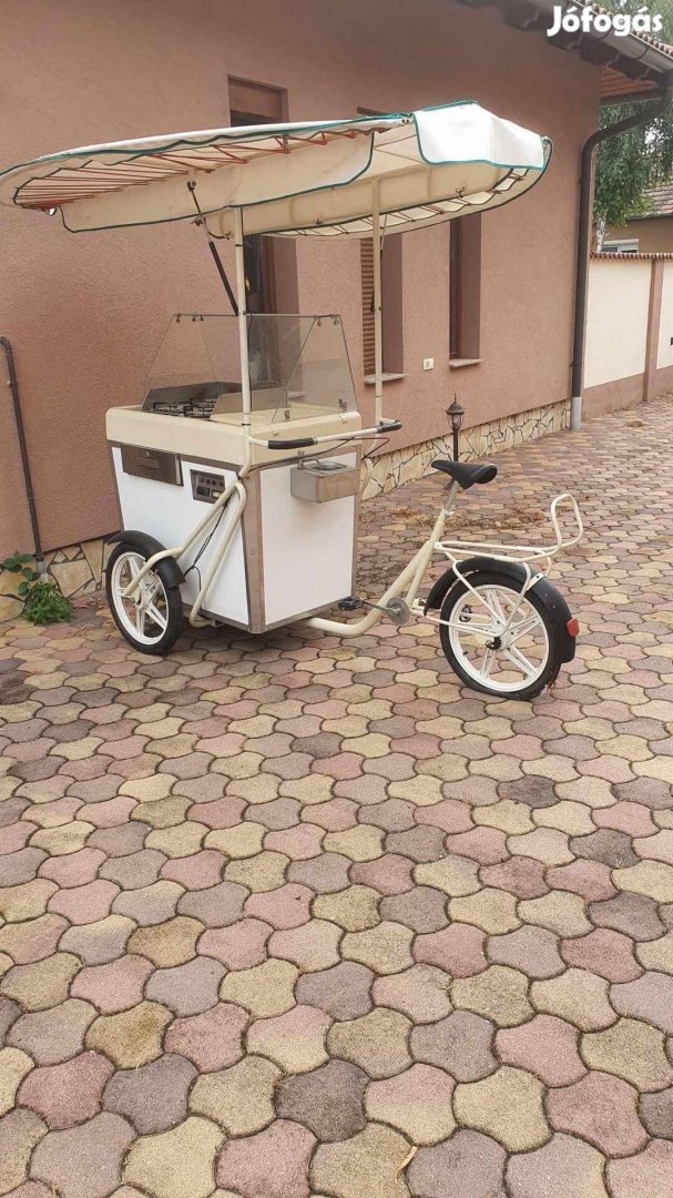 Mozgó Street Food tricikli