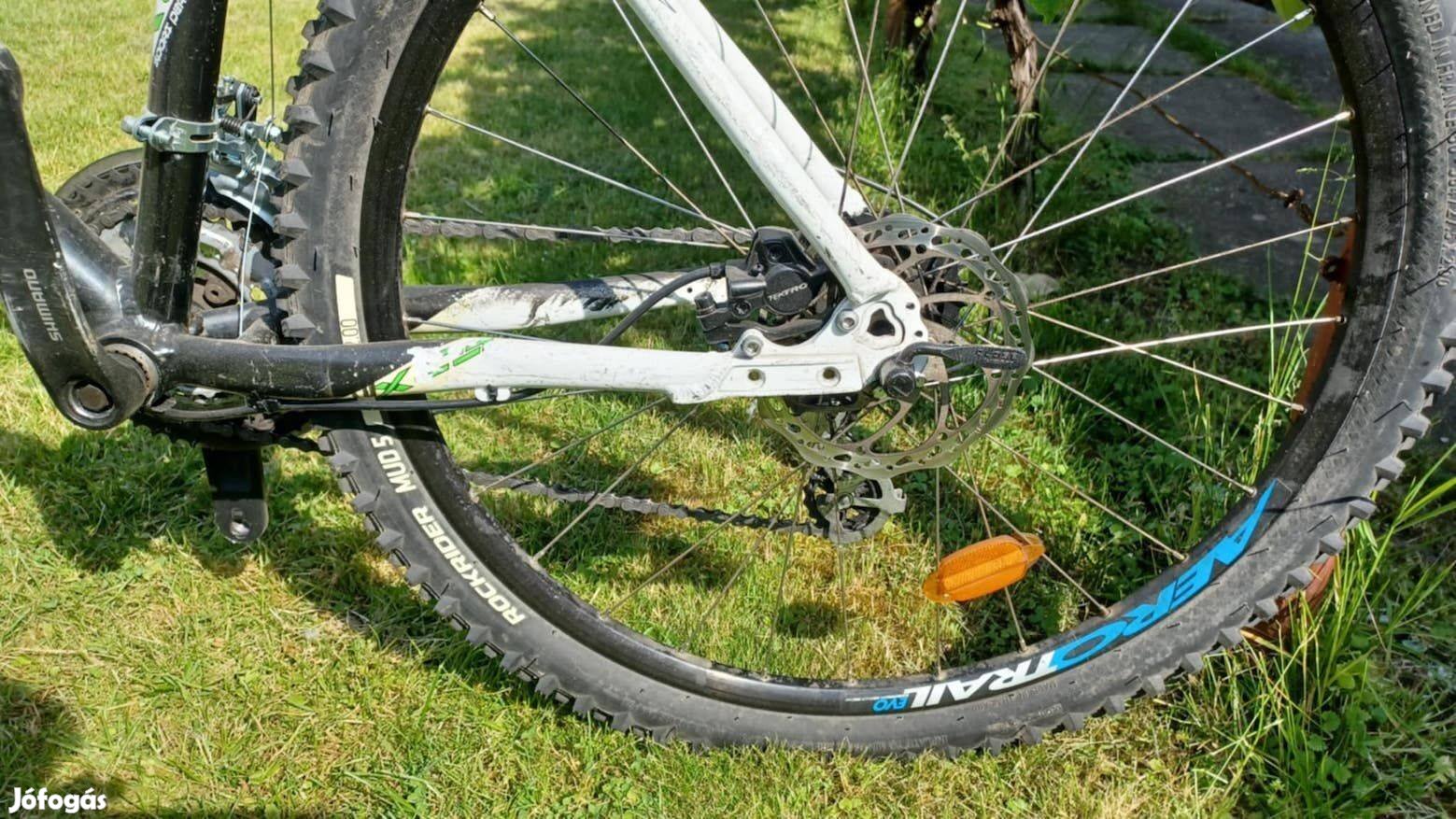 Mtb kerékpárok 27,5-ös kerékkel