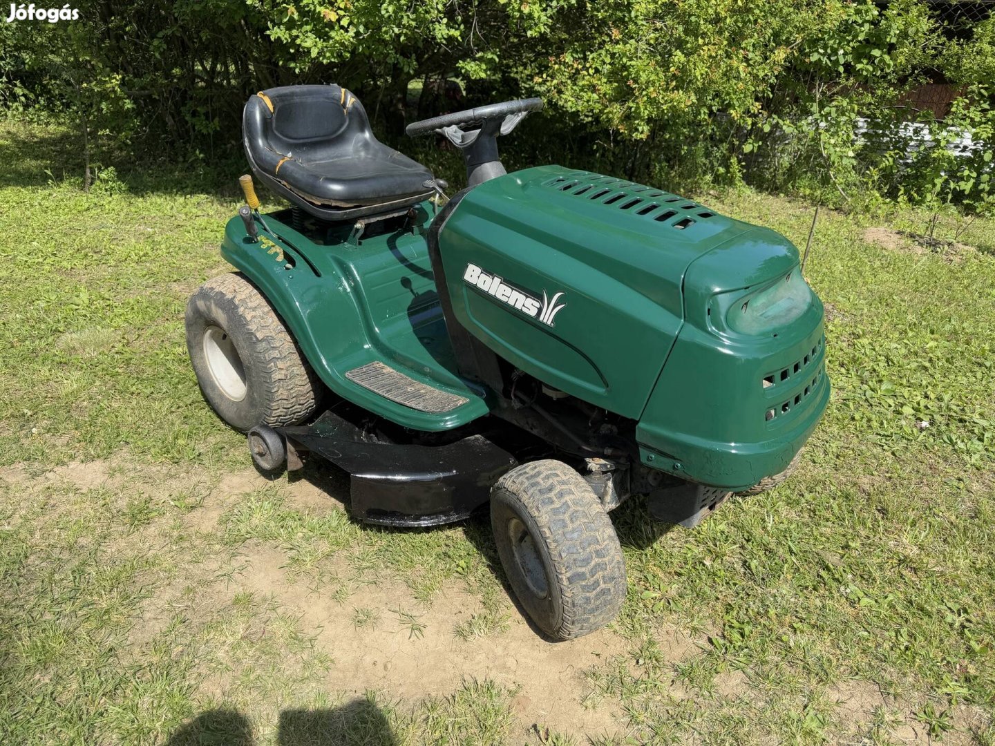 Mtd 17,5LE fűnyíró traktor oldalkidobós fűnyírótraktor