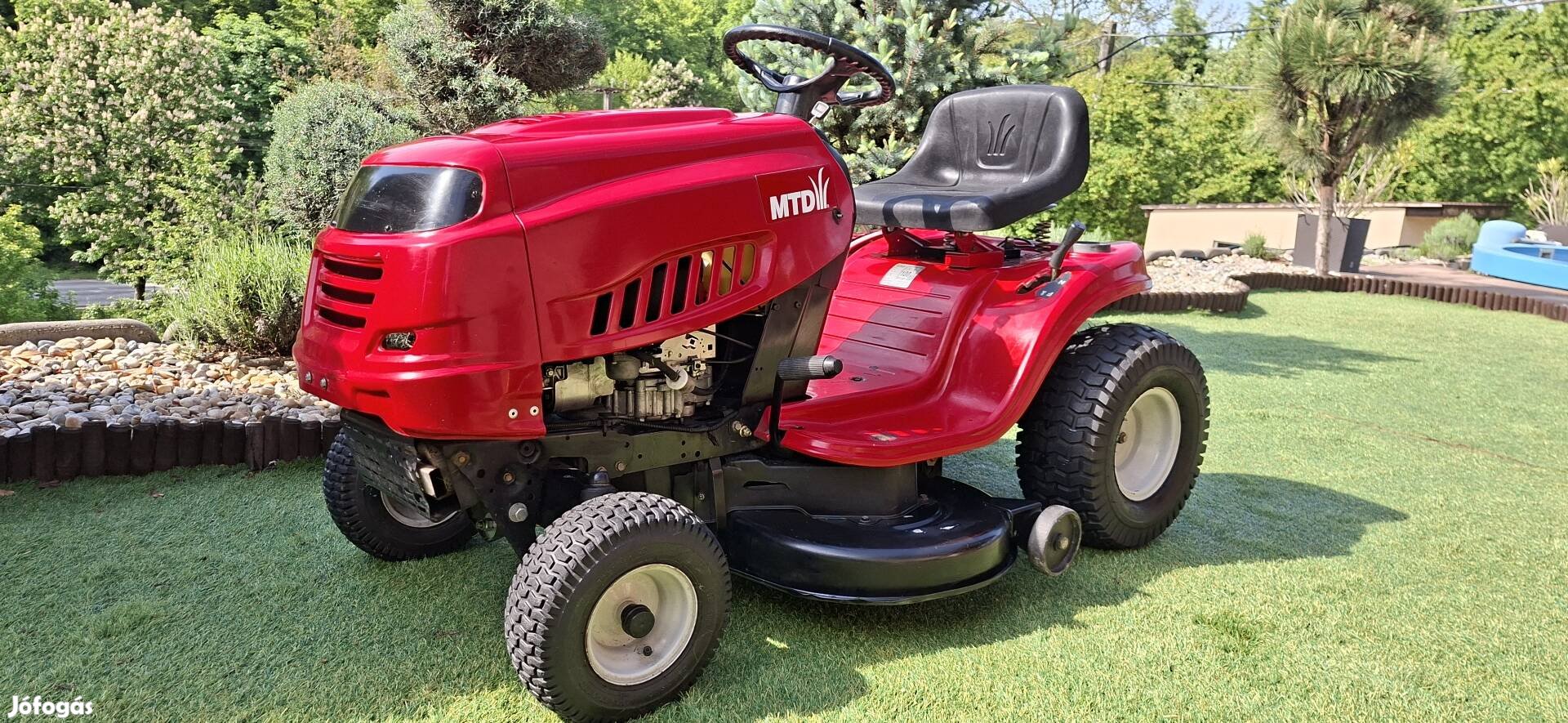 Mtd Smart 125 fűnyíró traktor Fűnyírótraktor szép állapotban. 