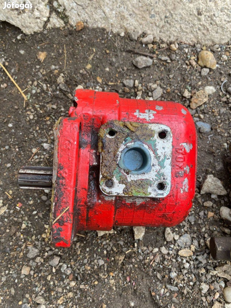 Mtz50hez hidralika szivágyú éstlt-koplett olcsón eladó