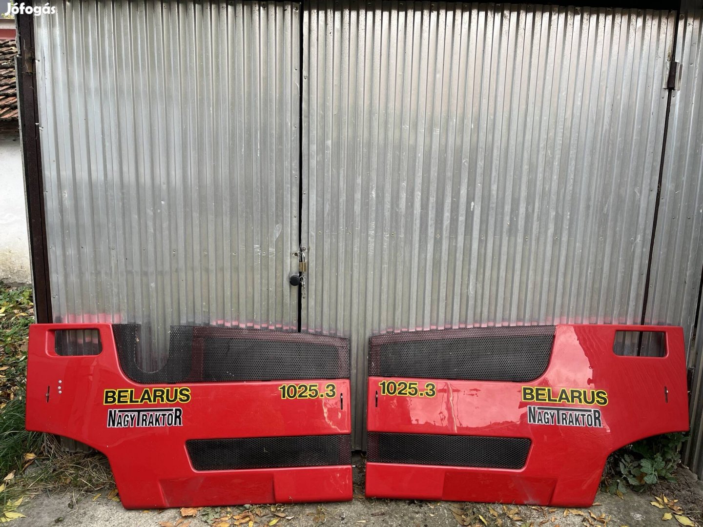 Mtz 1025.3 Belarus motorburkolat