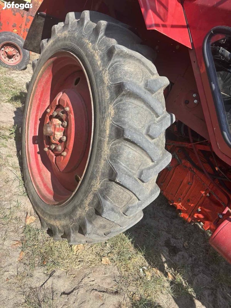 Mtz 15,5 r38 gumi komplett kerék