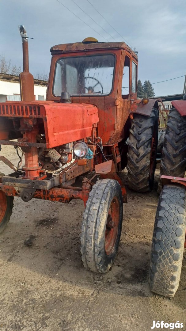 Mtz 50-es és 80-as traktor alkatrész 