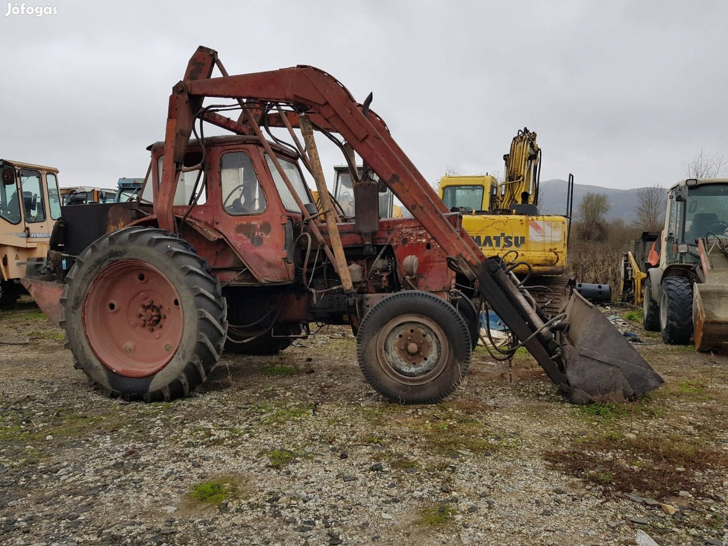 Mtz 50.rakodóval eladó.