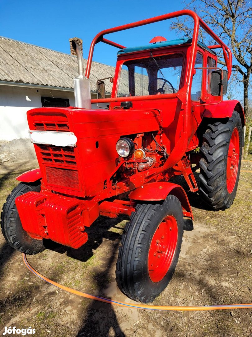 Mtz 50 új gumikkal 