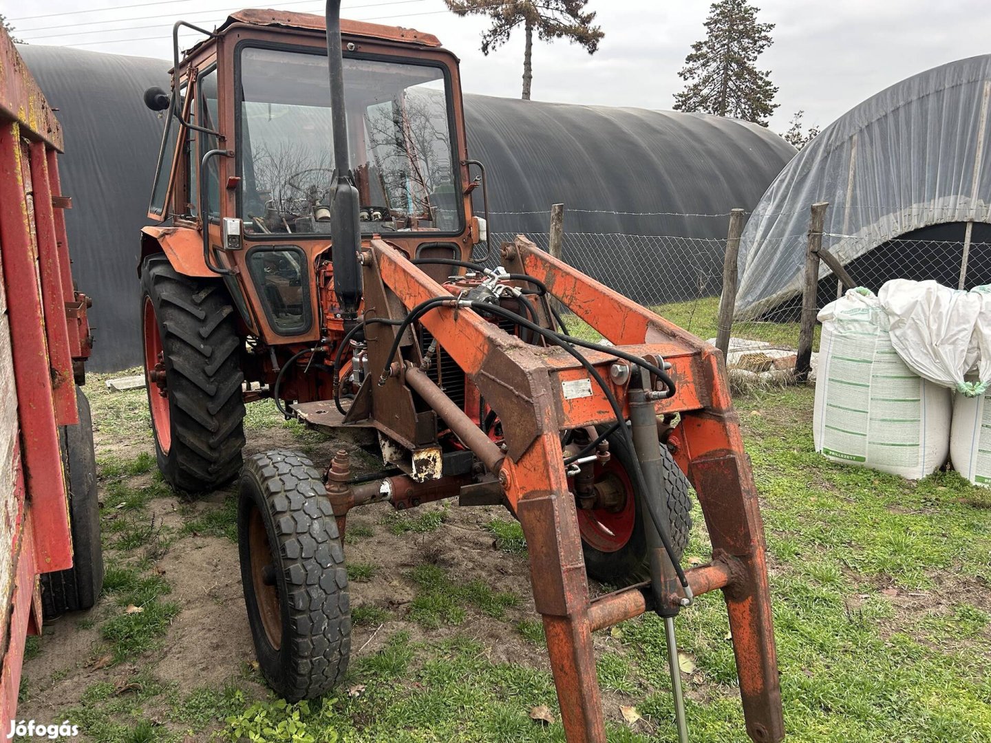 Mtz 550 orbitos homlokrakodóval