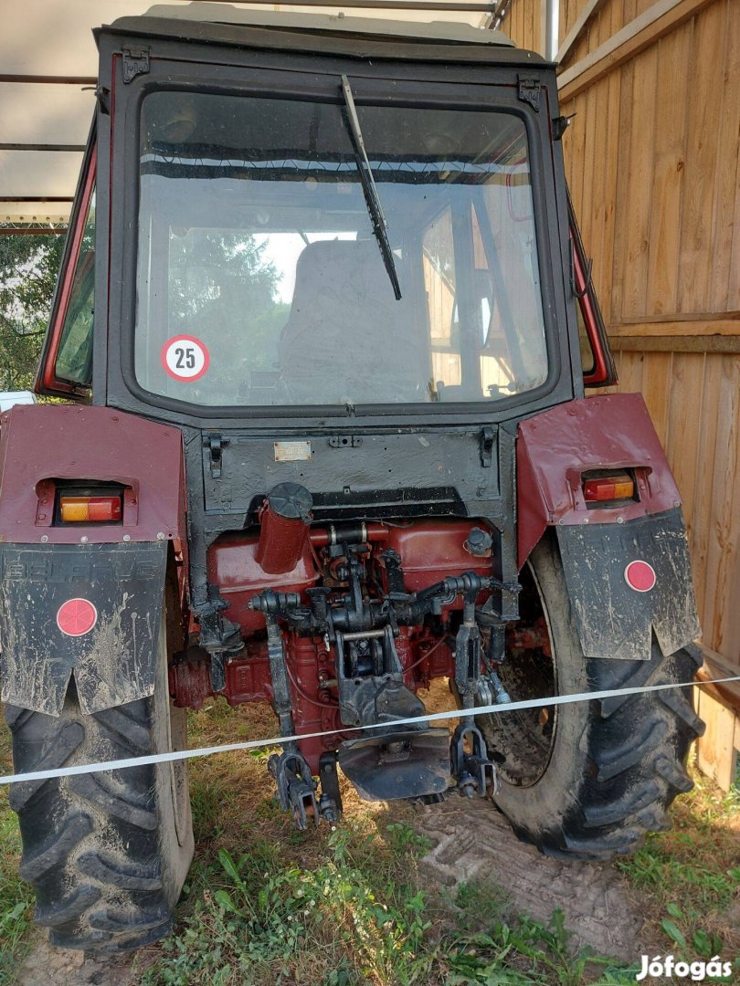 Mtz 550 traktor friss műszakival