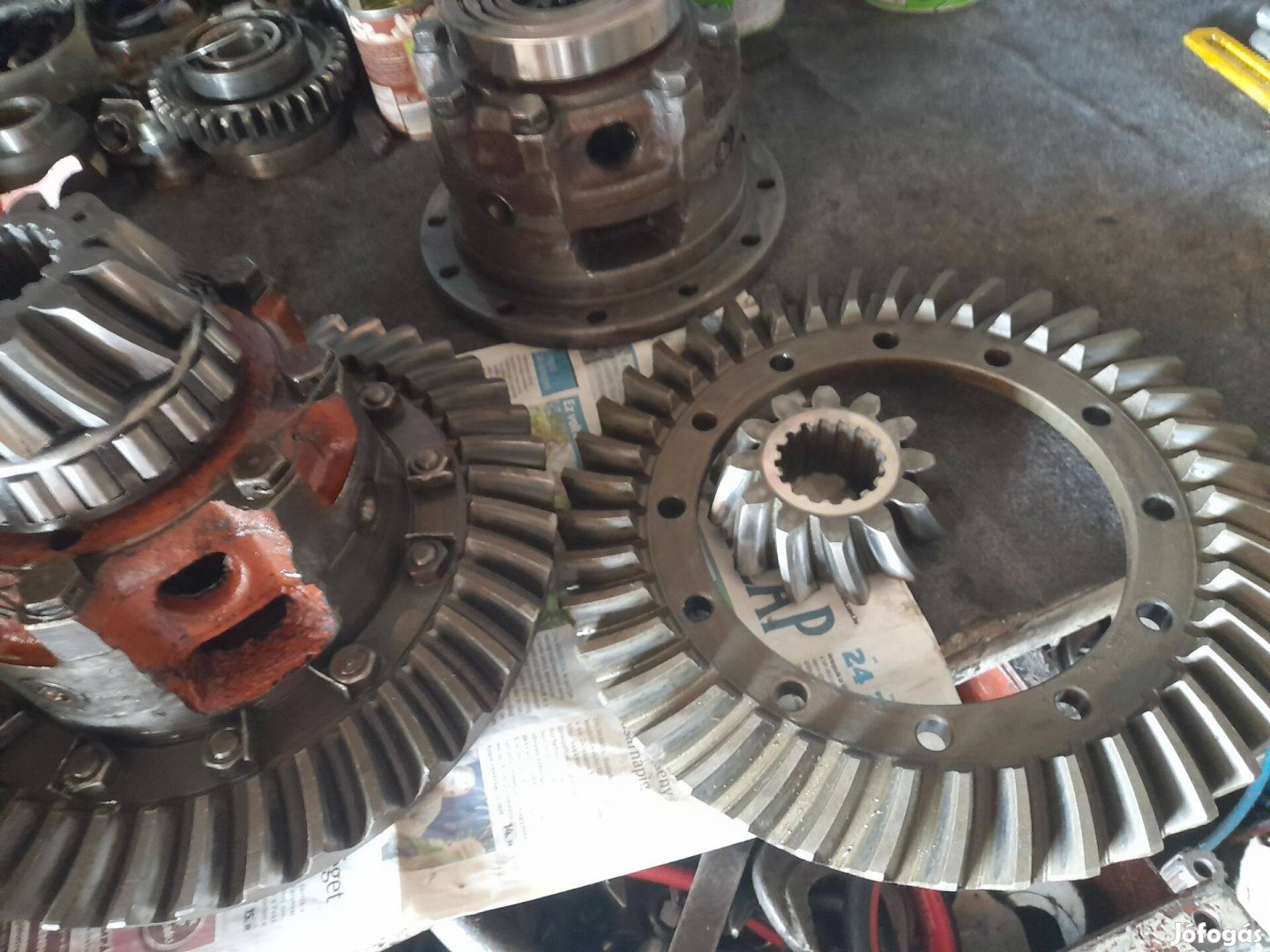 Mtz 80/82/820 hátsóhídhoz átvizsgált difi alkatrész eladó Zala megye