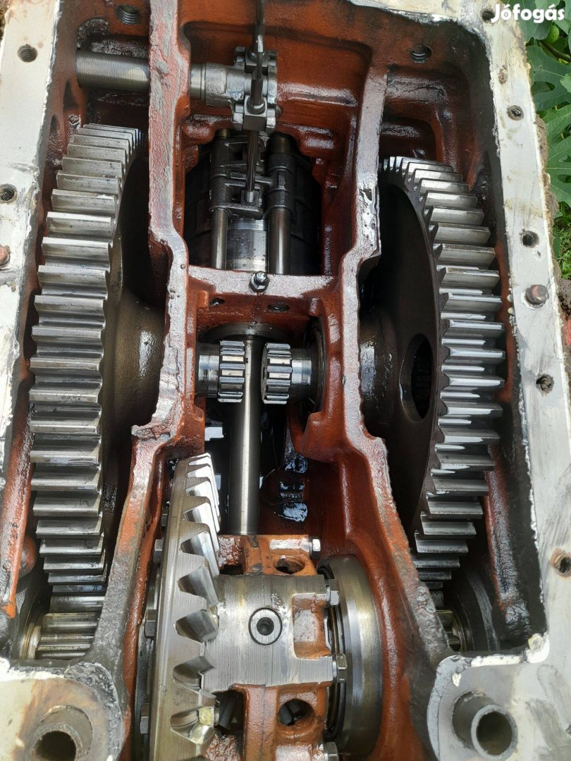 Mtz 80/82/820as gyári hátsóhíd alkatrész eladó Zala megye