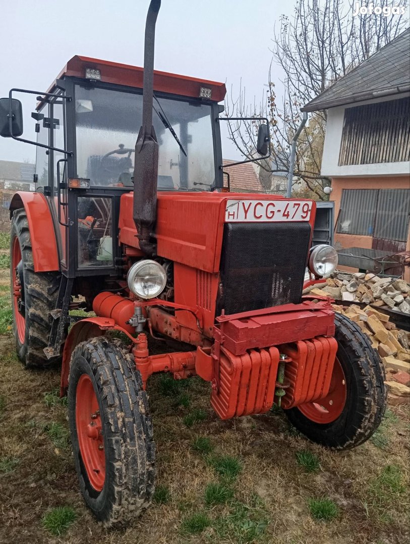 Mtz 80 Traktor 