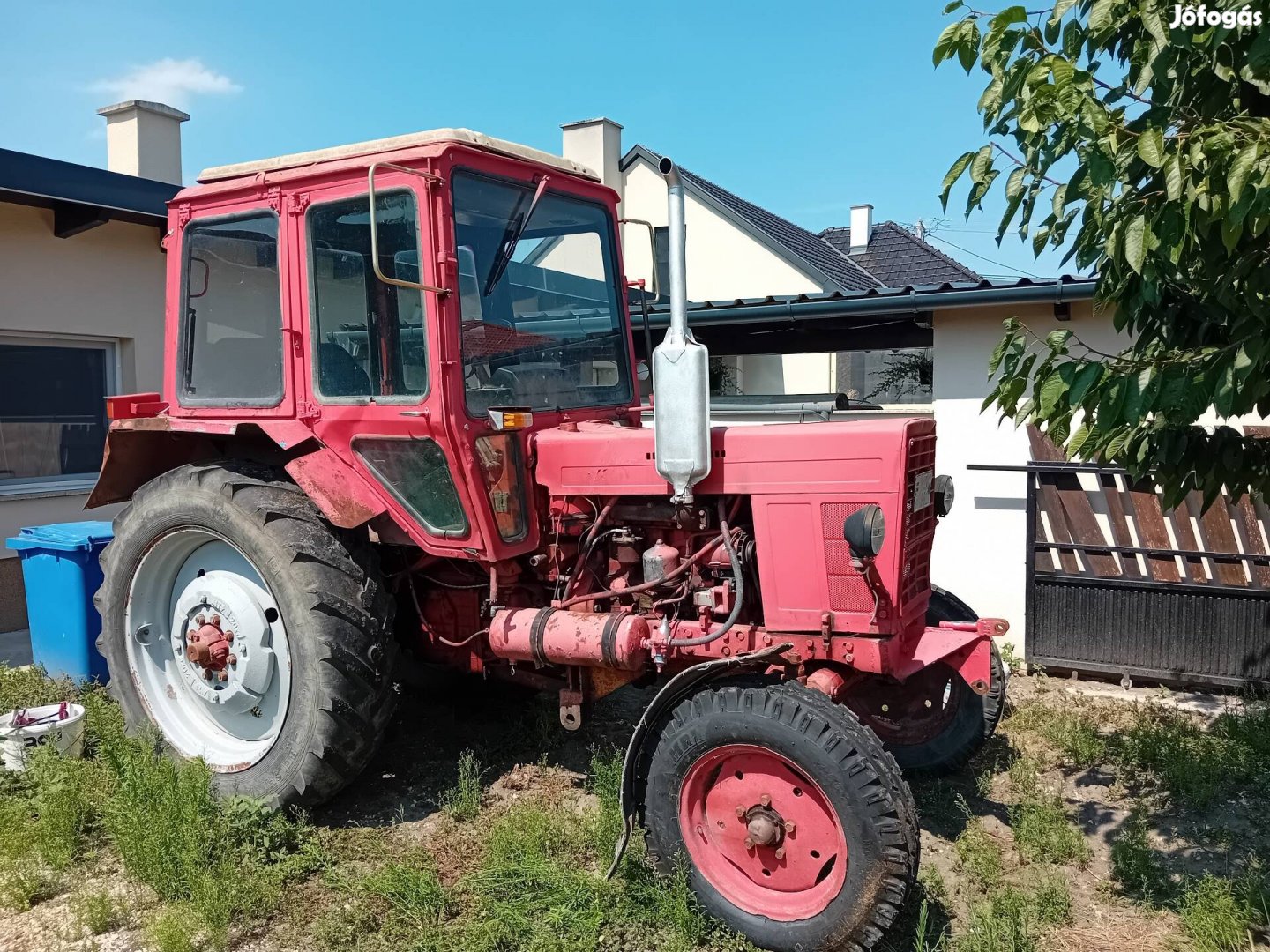 Mtz 80 piros rendszámos 