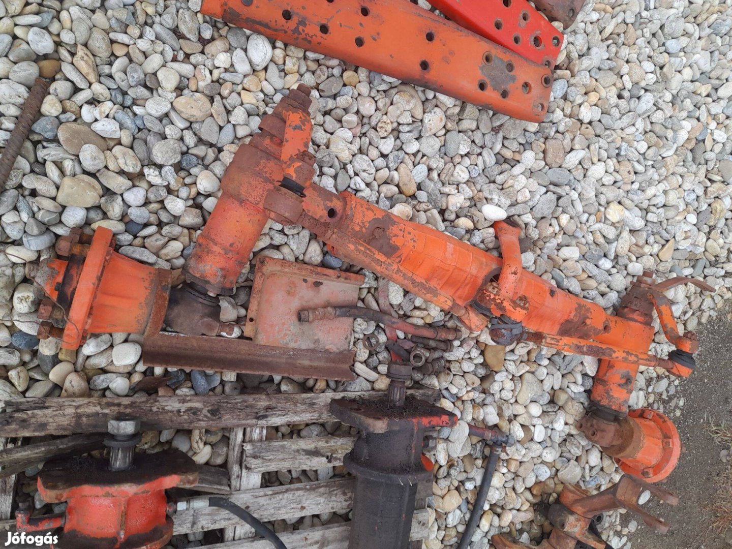 Mtz 80as erősített elsőhíd orbitozható középpel eladó Zala megye