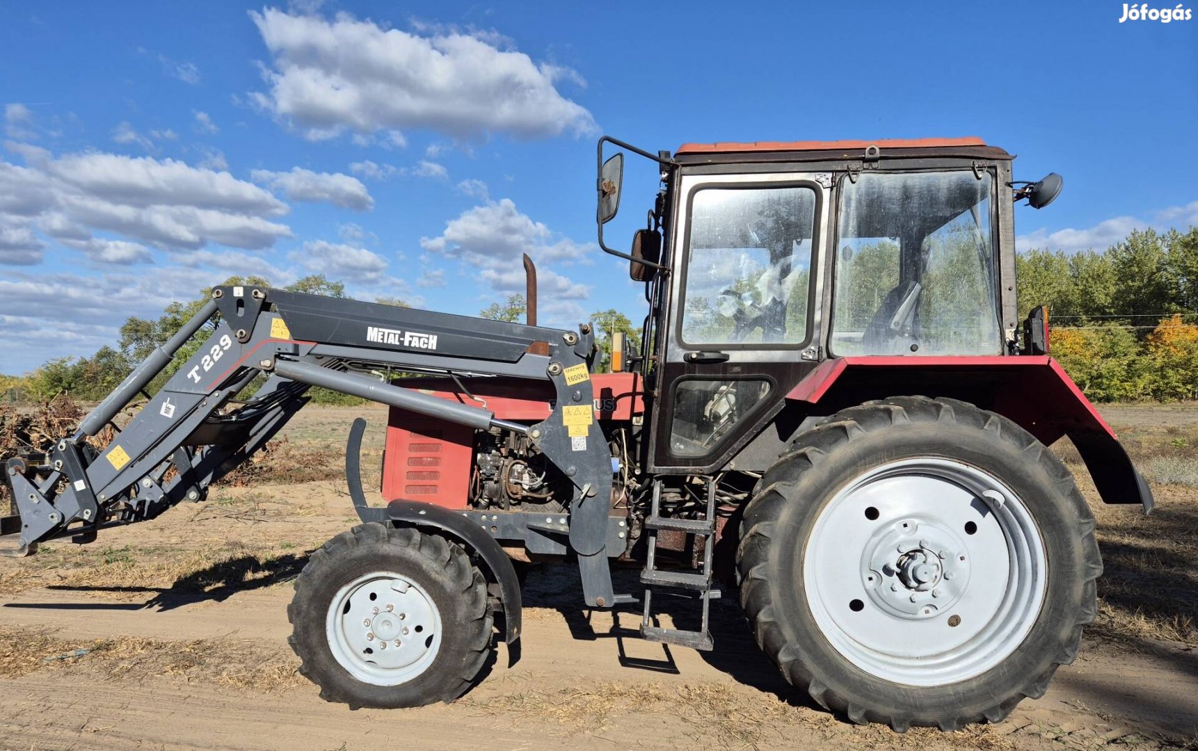 Mtz 820 Metal Fach homlokrakodó 