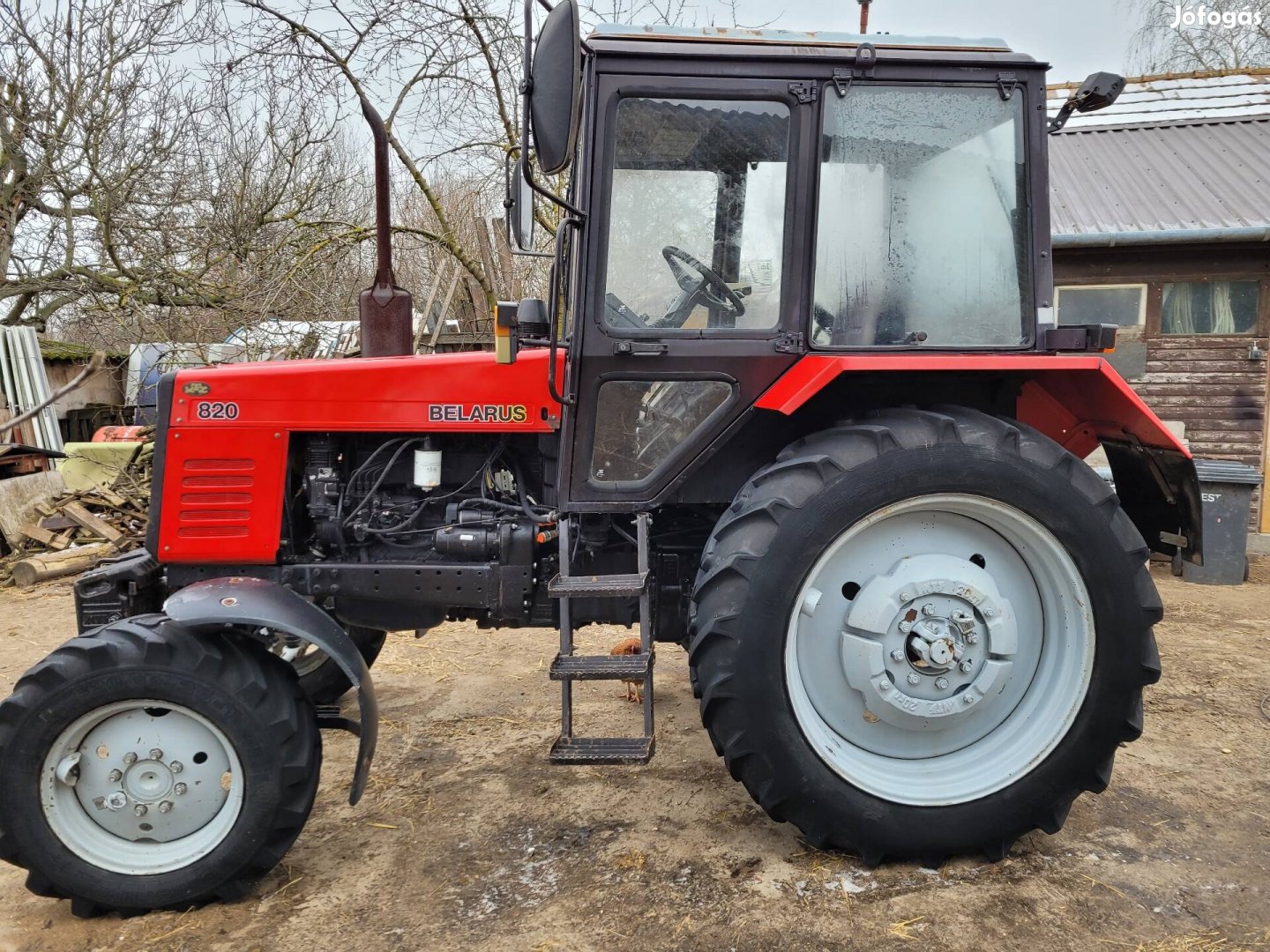 Mtz 820 traktor 1600 üó