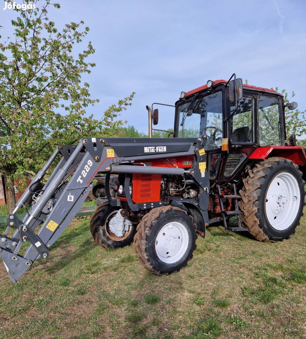 Mtz 820 traktor  Metal Fach t229 homlokrakodó 