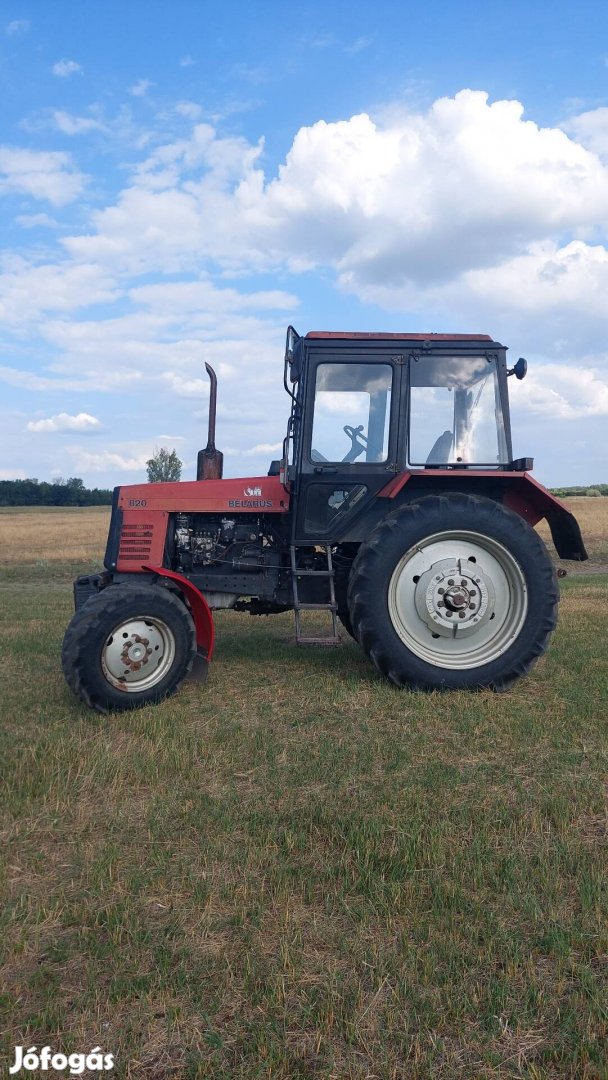 Mtz 820 traktor eladó