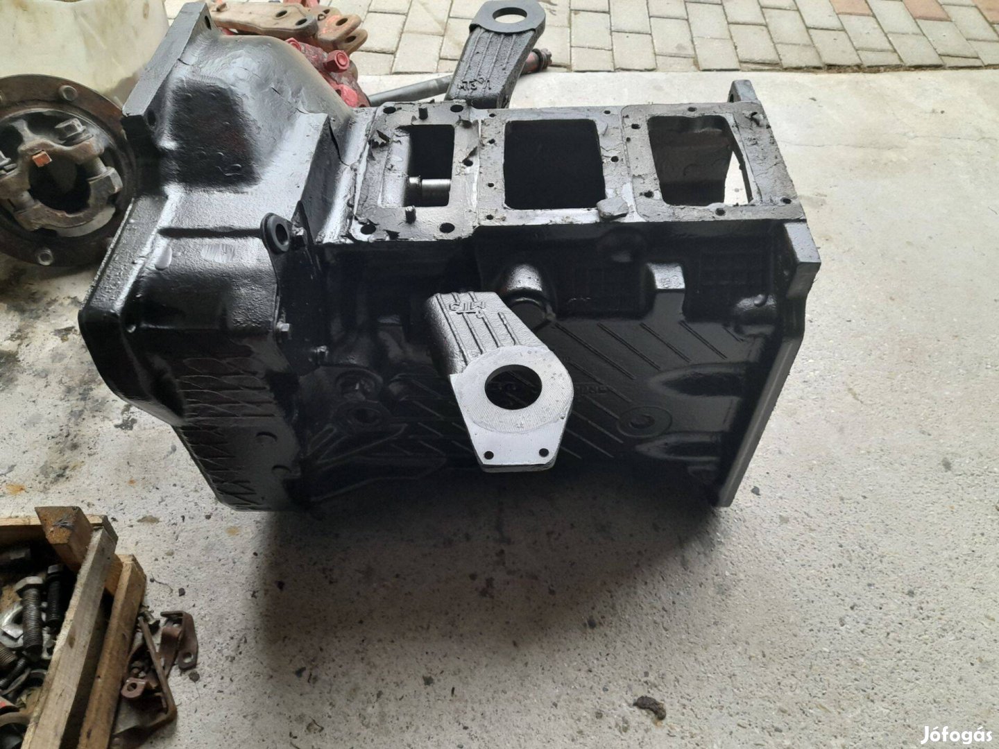 Mtz 820as gyári orosz üres kuplungház eladó Zala megye ár fix