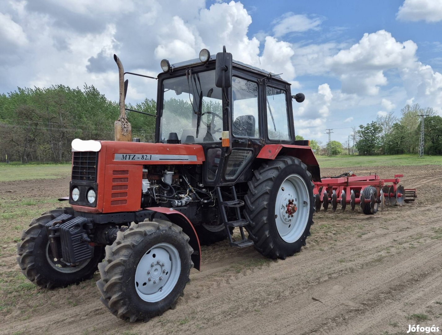 Mtz 82.1 klímás traktor új gumikkal 