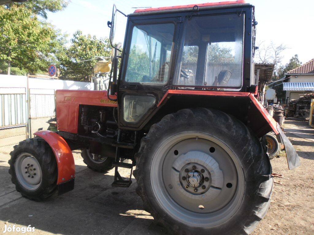 Mtz 82.1 traktor eladó