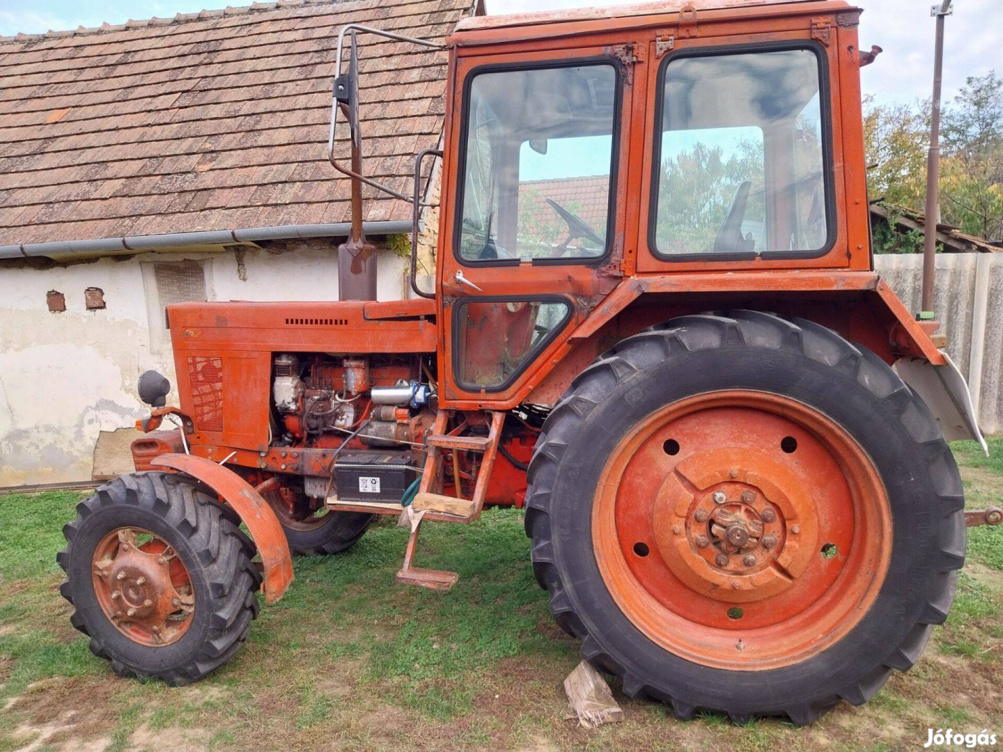 Mtz 82, 3 év müszakival,uj hátso gumikkal elado