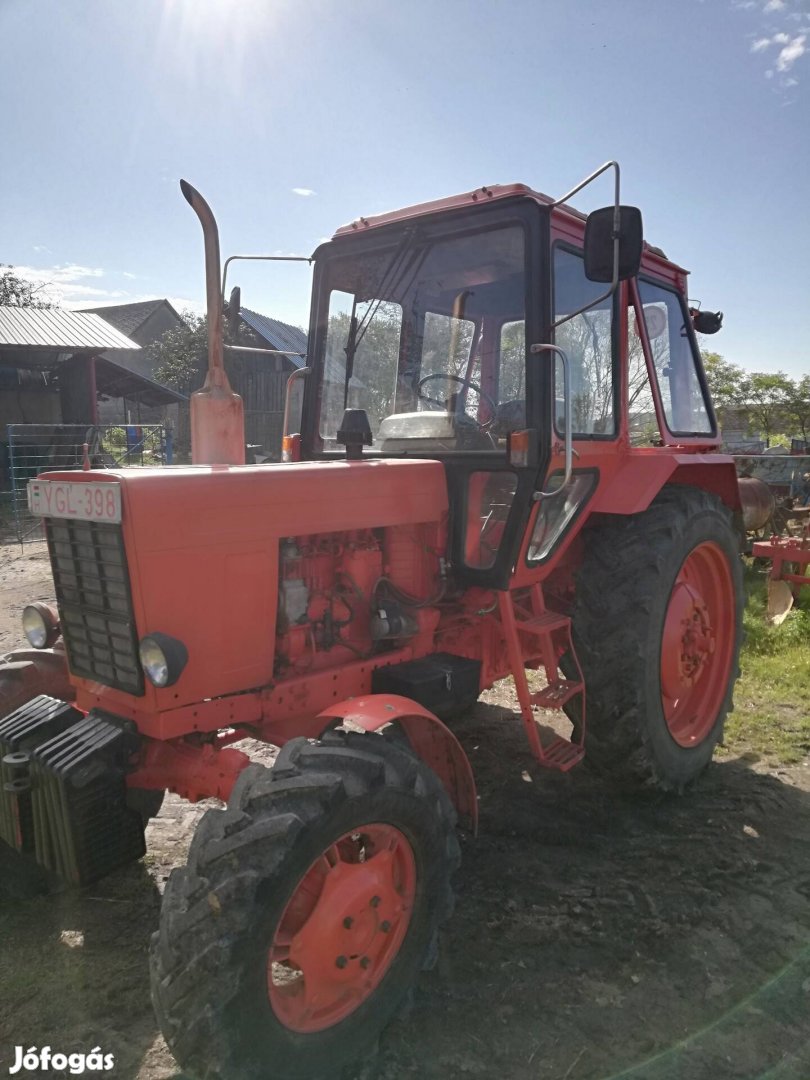 Mtz 82 homlokrakodós