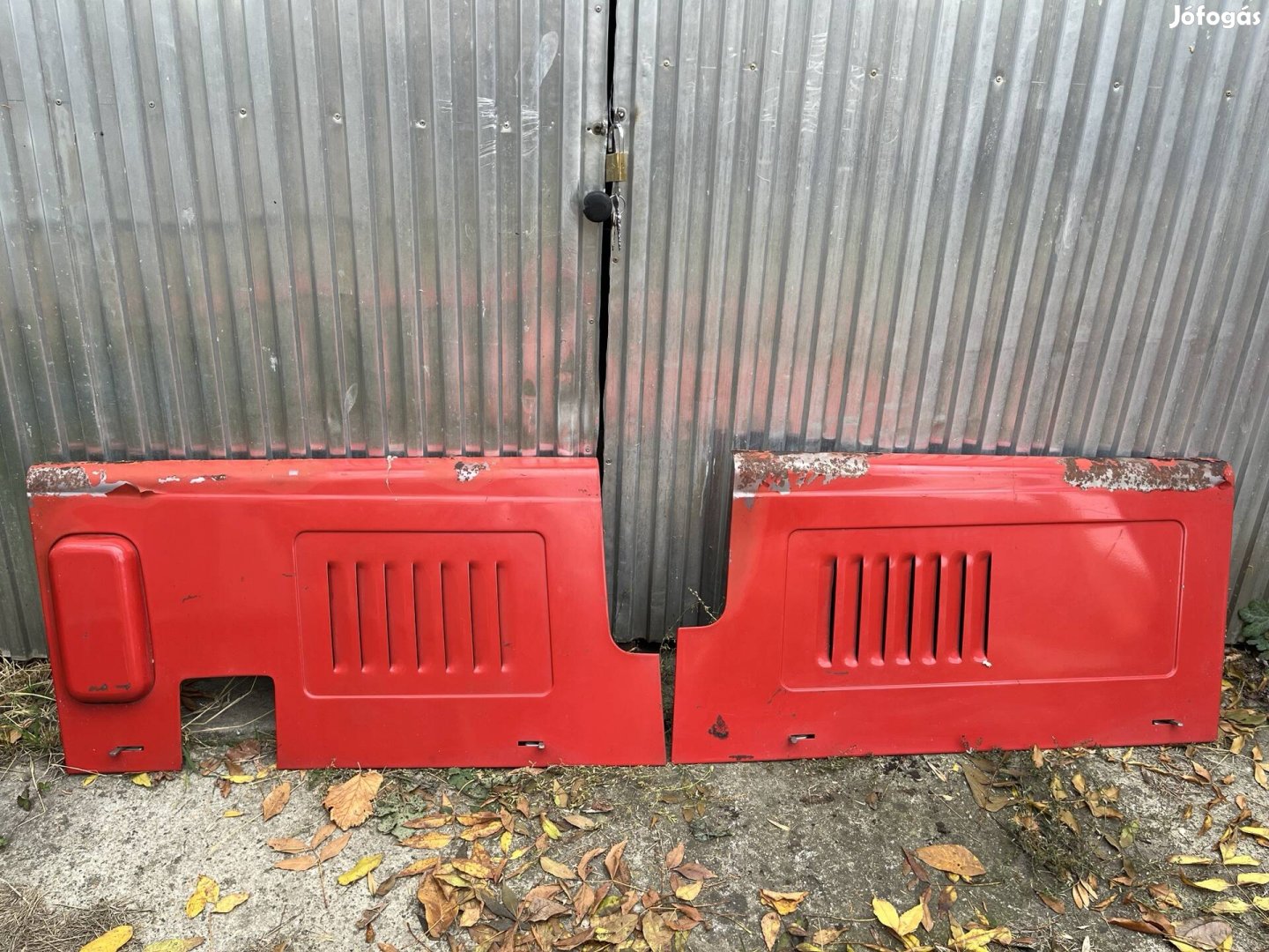 Mtz 82 motorburkolat