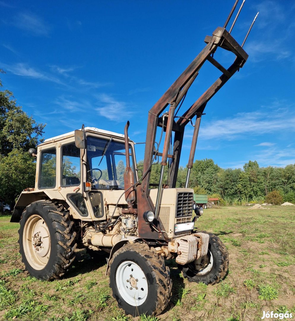 Mtz 82 traktor homlokrakodó 