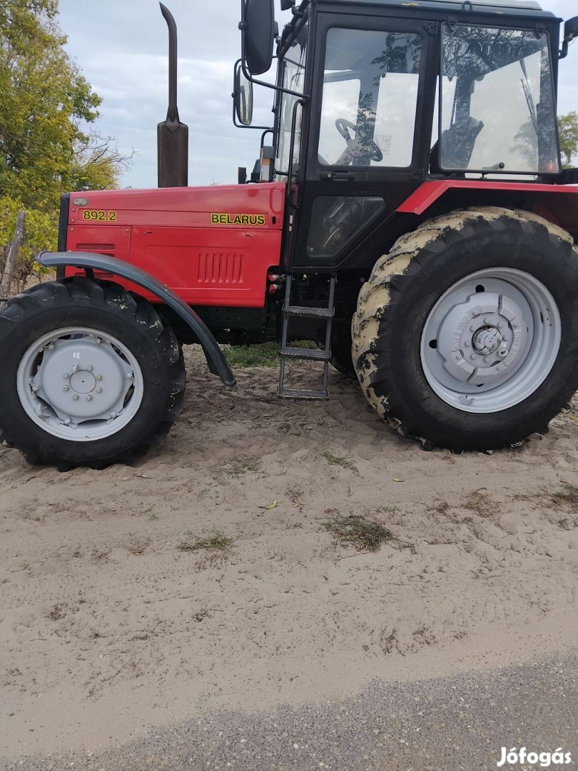 Mtz 892.2 új állapotban