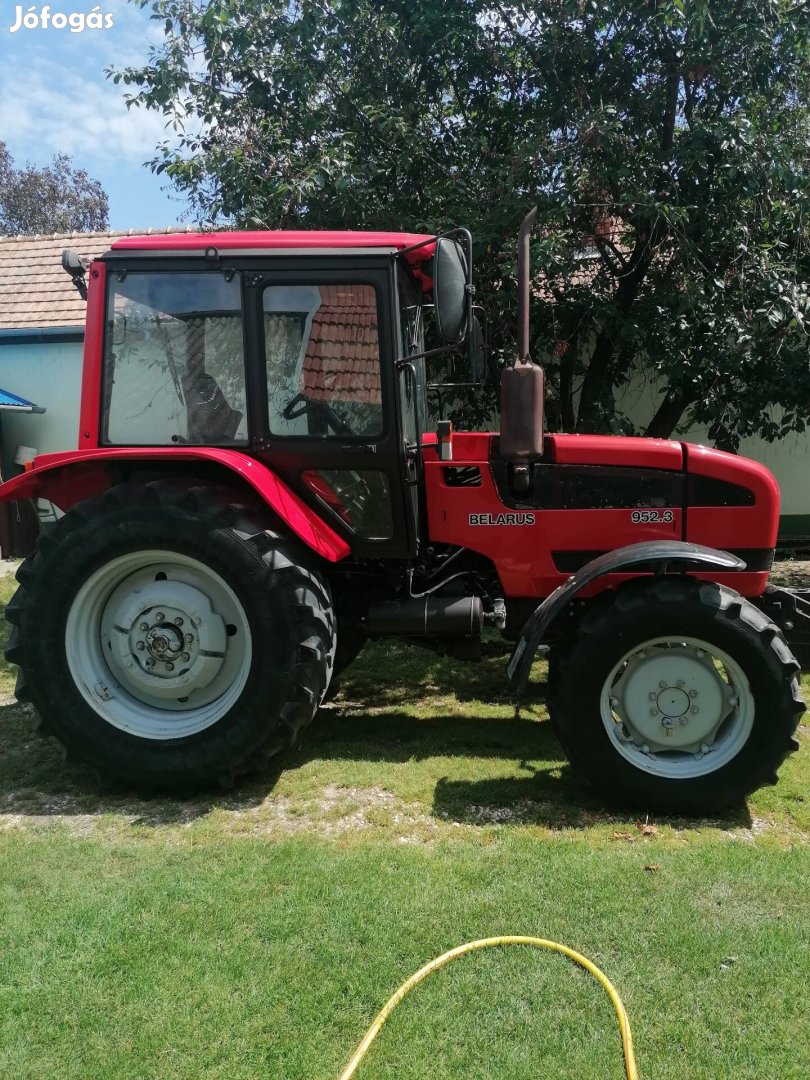 Mtz 952.3 belarus traktor 