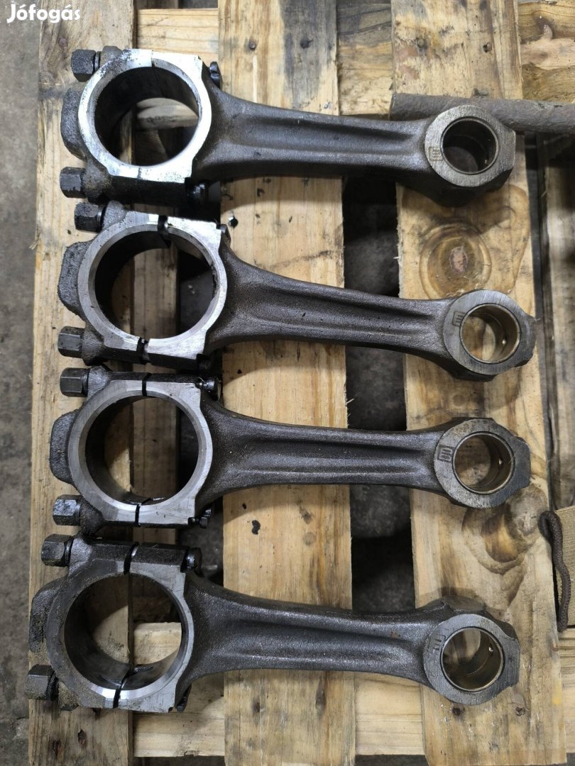 Mtz 952.3 hajtókarok