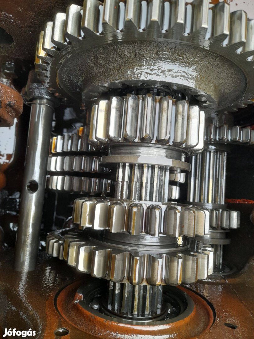 Mtz 9 sebességes váltó gyári állapot 1100üzemóra Zala megye