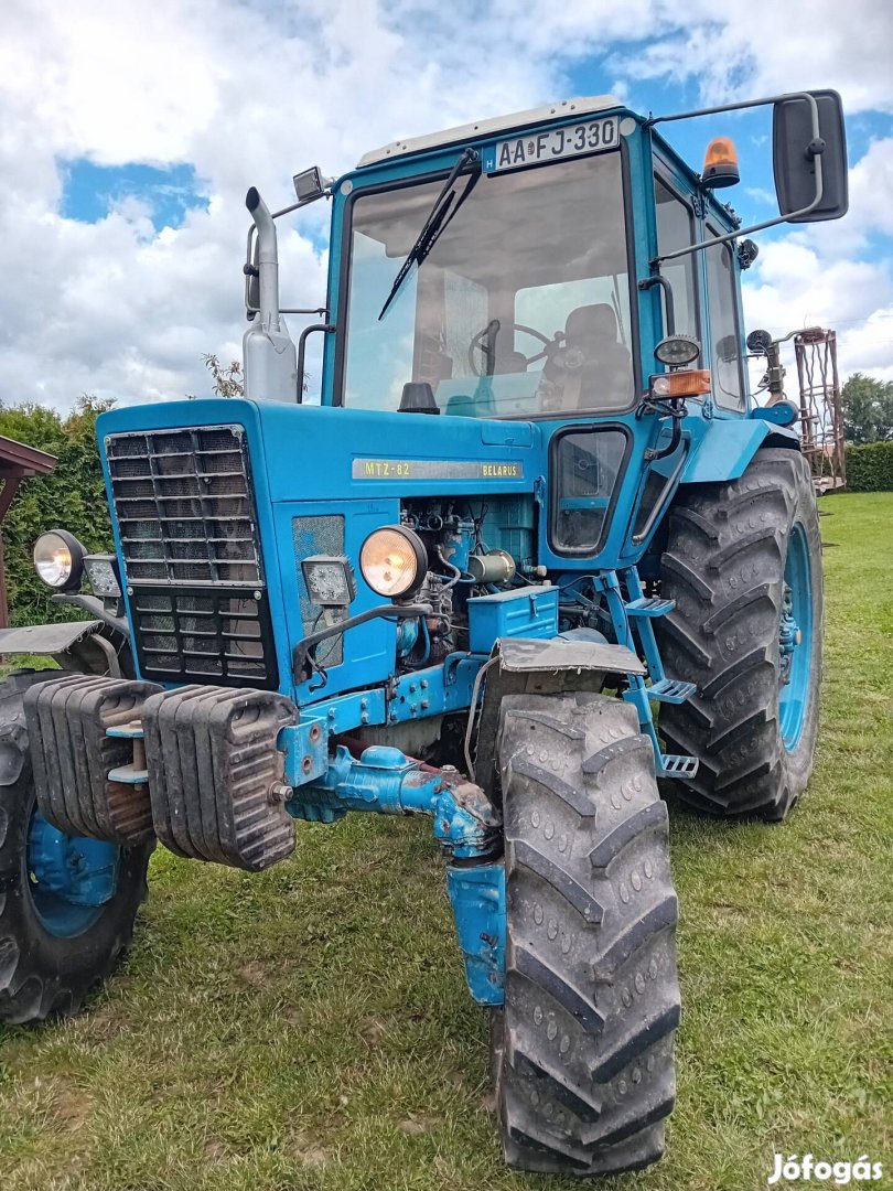 Mtz Belarus 82