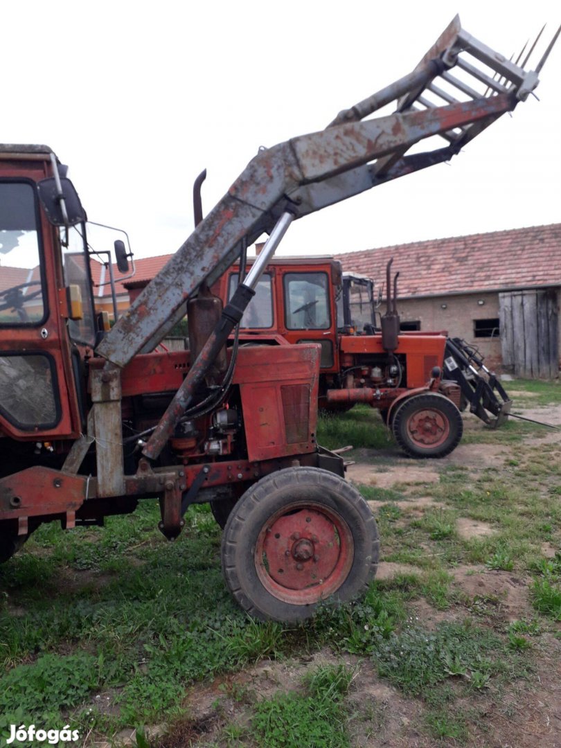 Mtz Homlokrakodó