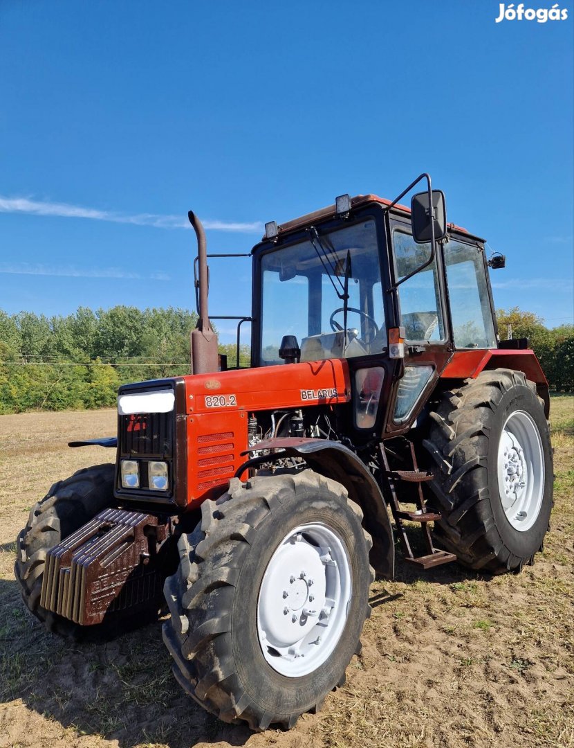 Mtz belarus 820.2 traktor 