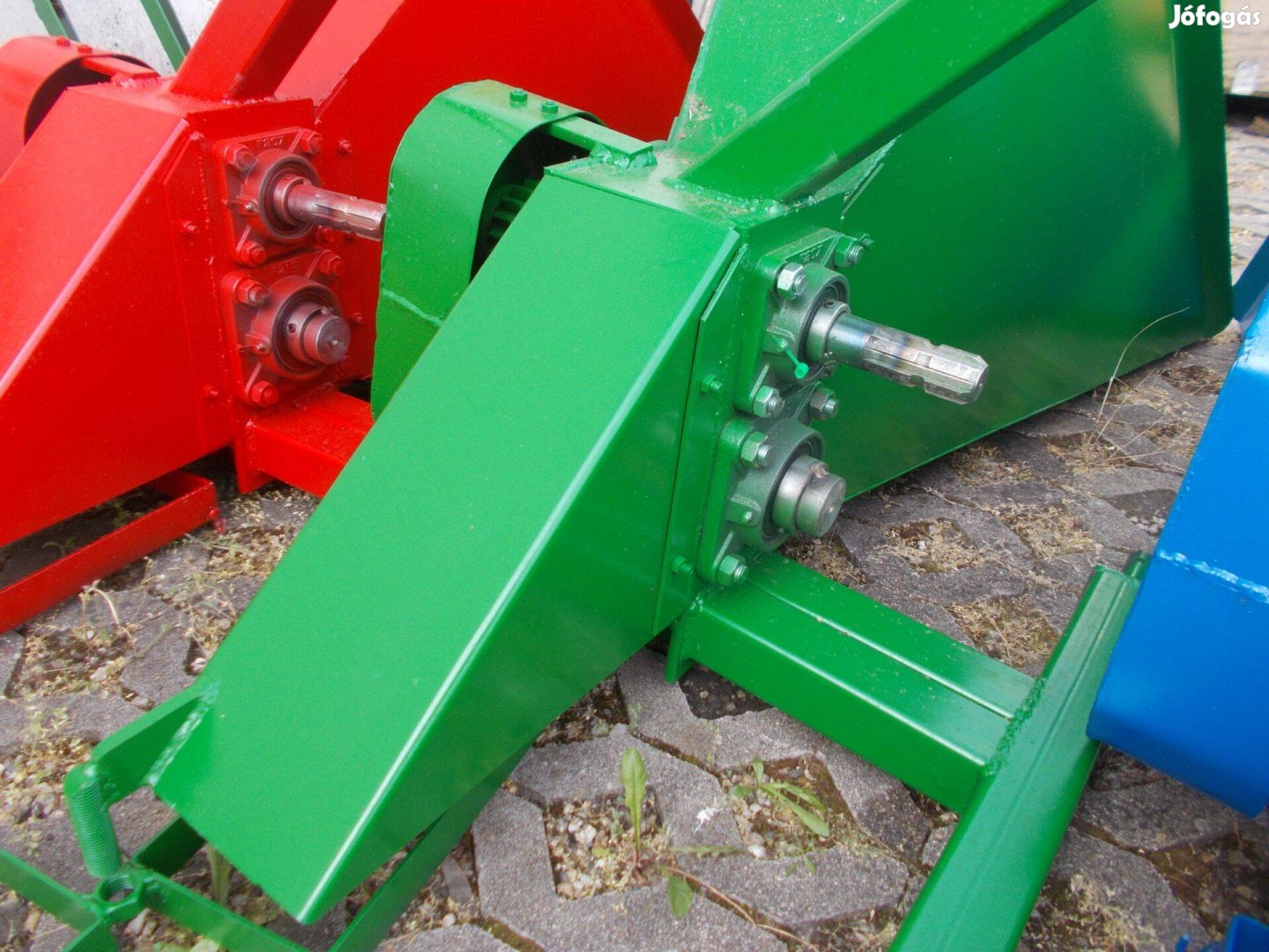 Mtz belarus kéttengelyes ágaprító ágdaráló gallyaprító gallydaráló t25