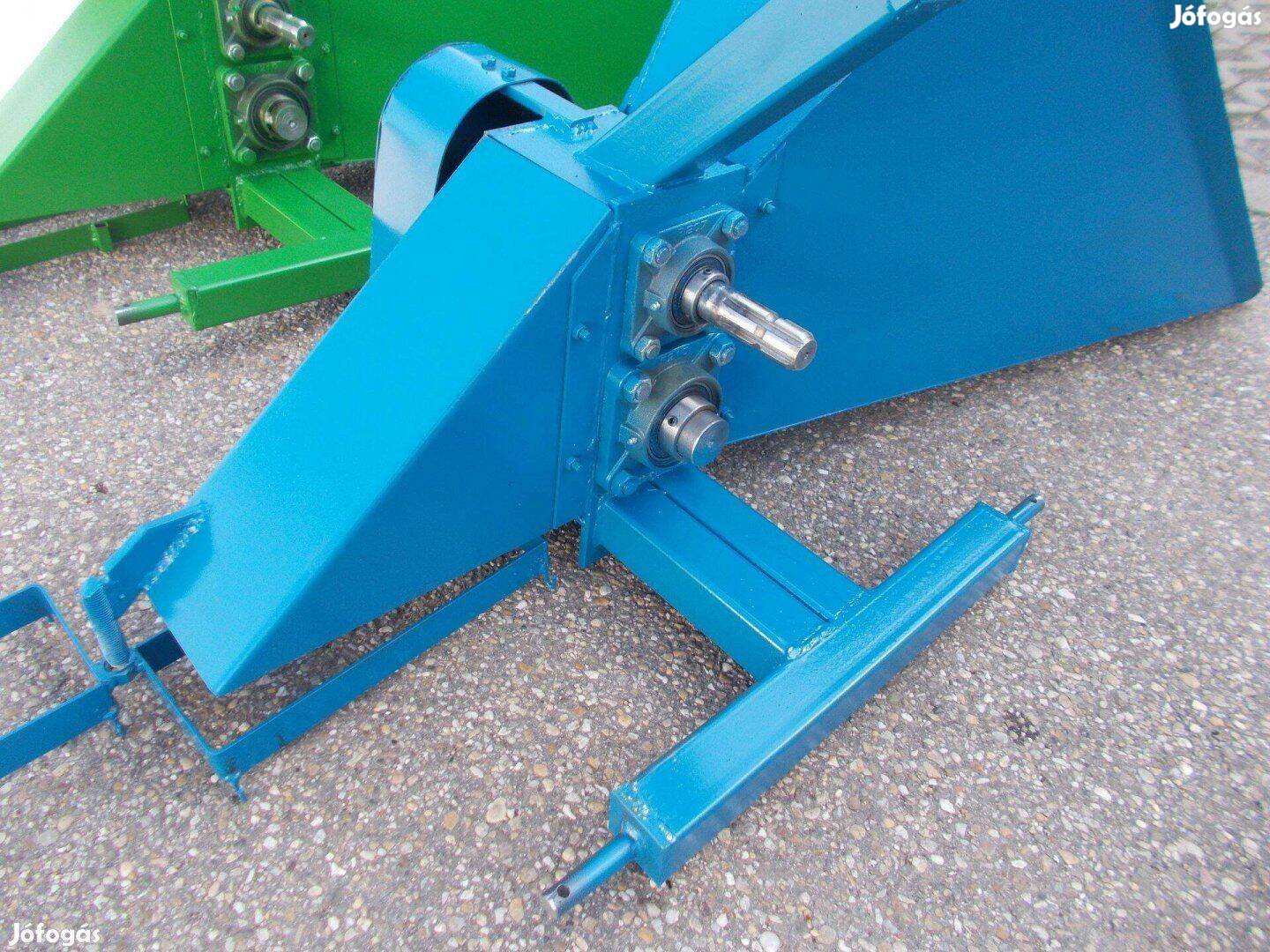 Mtz belarus kéttengelyes ágaprító ágdaráló gallyaprító gallydaráló t25